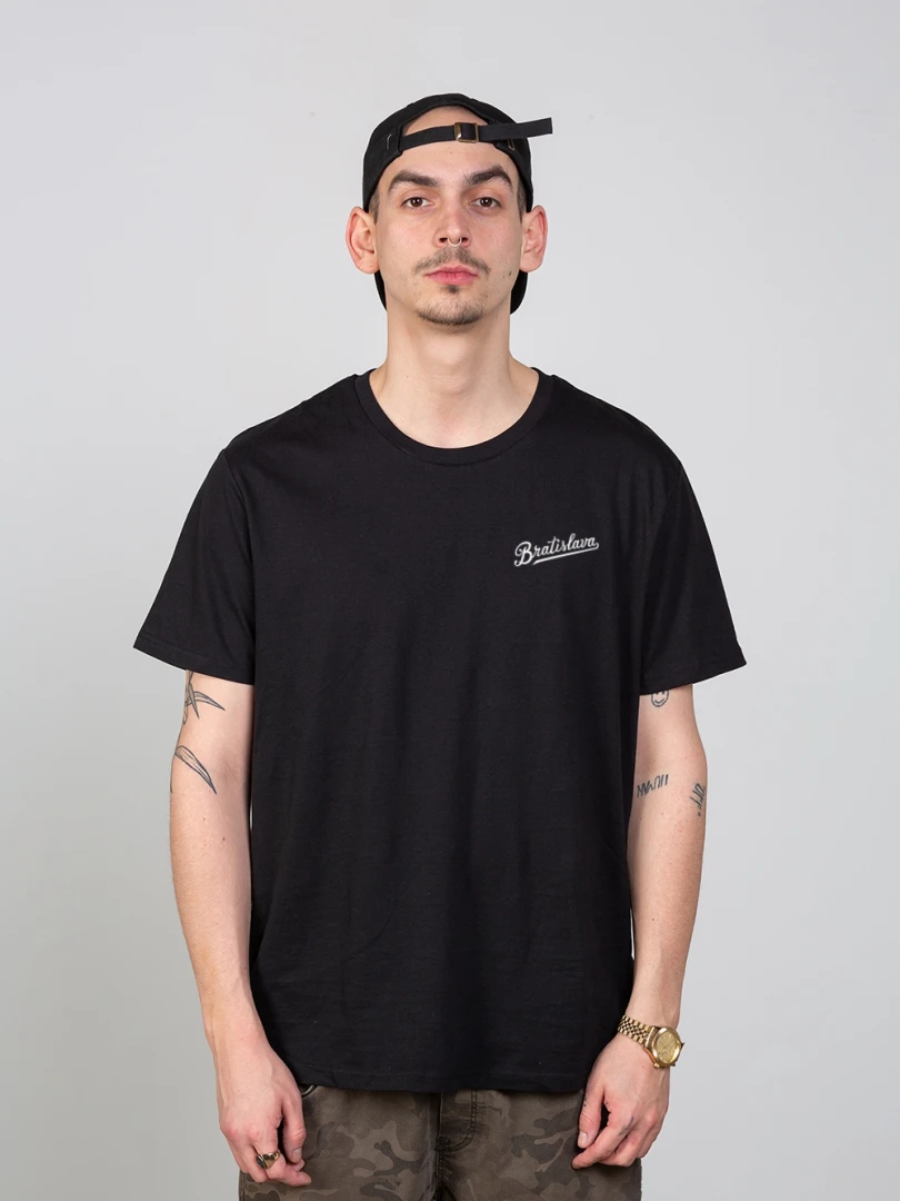 T-shirt Bratislava Decent / Slovakia
