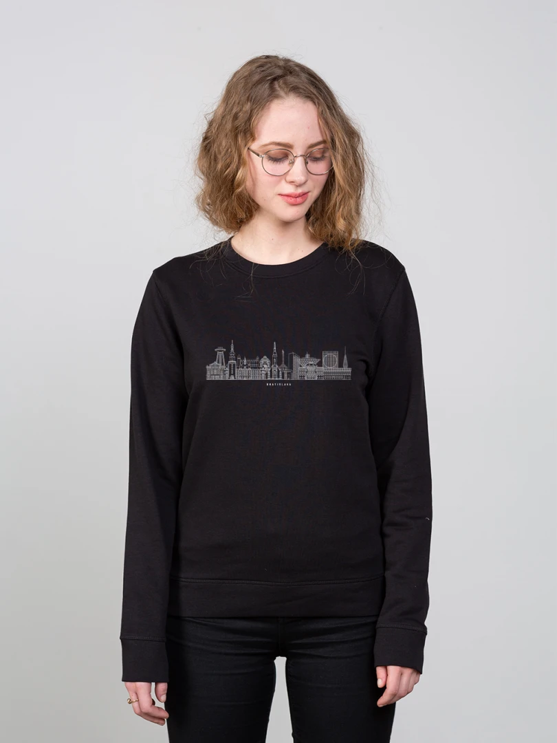 Crewneck Panorama of Bratislava / Slovakia